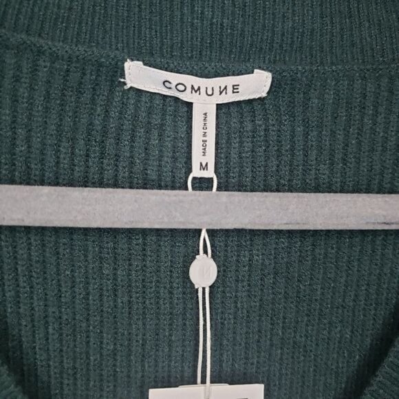 NWT Comune V-neck Ribbed Sweater‎ - Picture 5 of 9